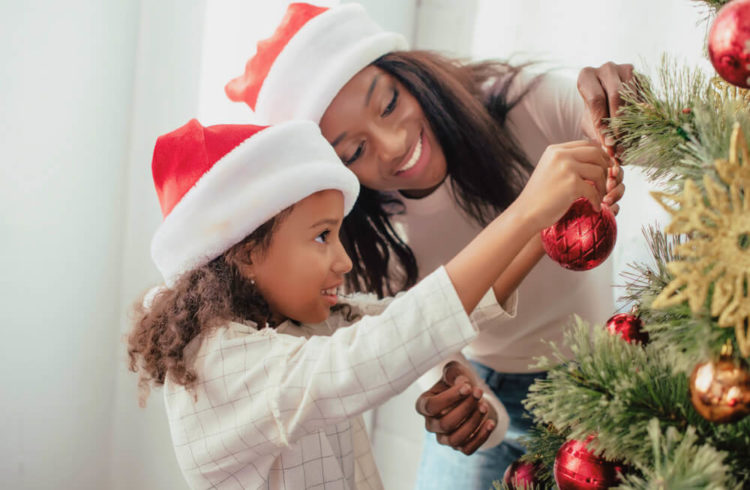 Árvore de Natal: descubra dicas para inovar na decoração